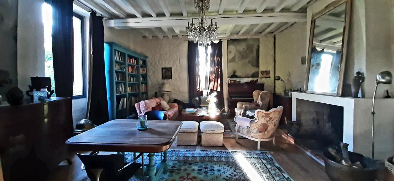 Aux Tuileries Nord B&B Creon Bagian luar foto